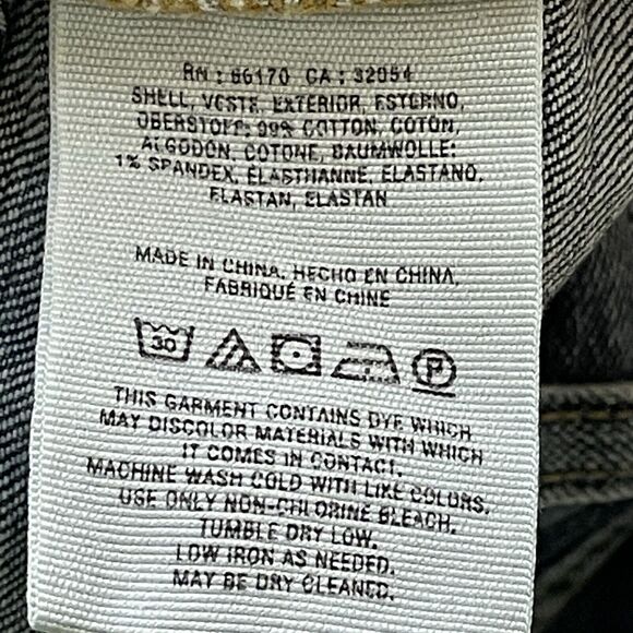 Pilcro Crop Flare Jeans Size 28 Two Tone Blue Denim Raw Hem Button Fly 5 Pocket - Picture 9 of 10